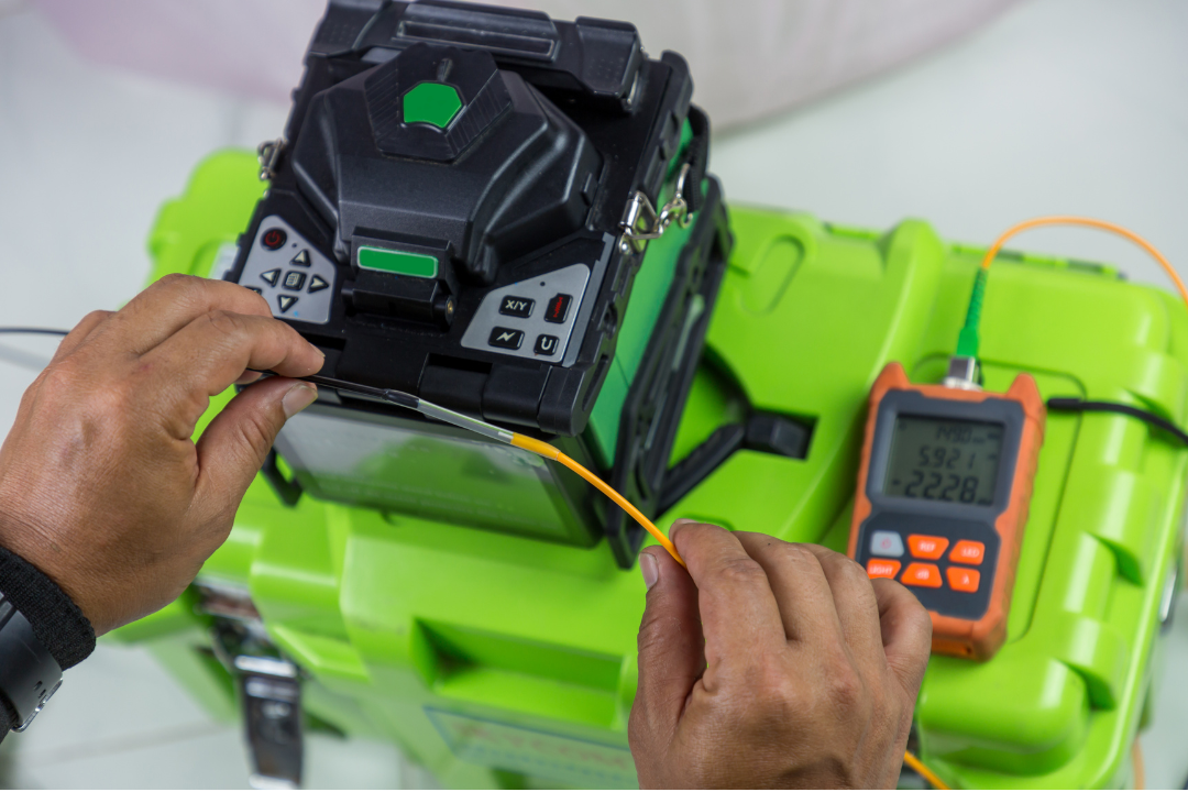 Advanced fiber optic splicing techniques and quality control