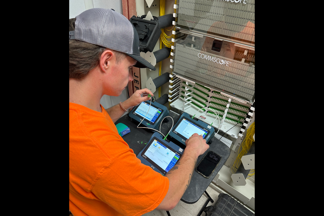 Advanced fiber testing and verification equipment